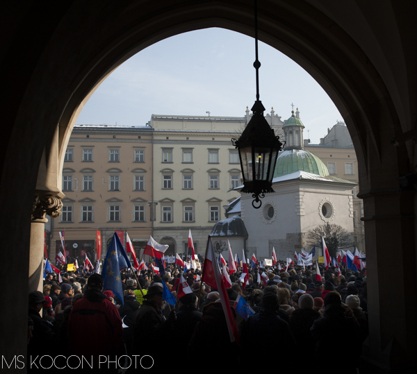 Manifestacja KOD-u w Krakowie