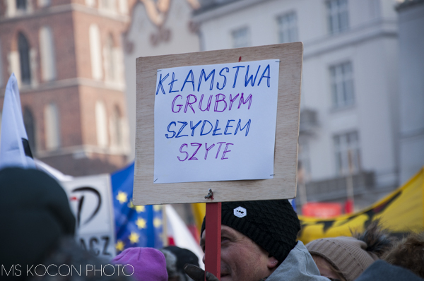 Manifestacja KOD-u w Krakowie